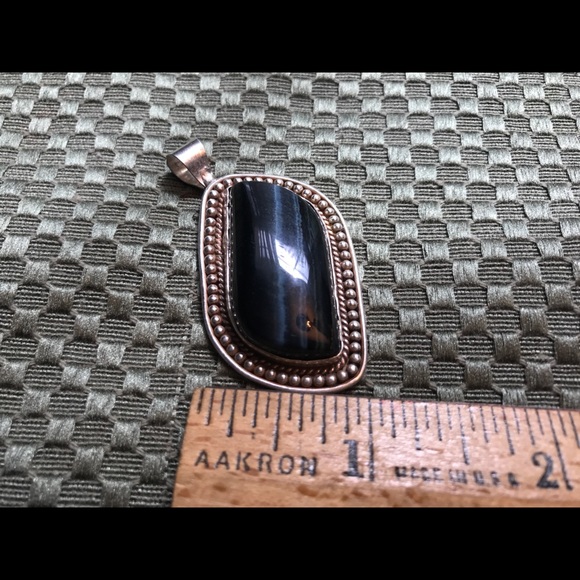 Black Agate Cabochon Pendant - Picture 3 of 4